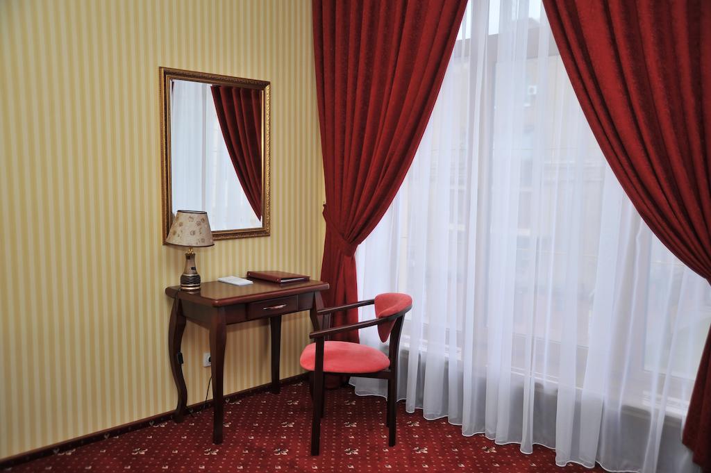 Slava Hotel Zaporizhia Zimmer foto