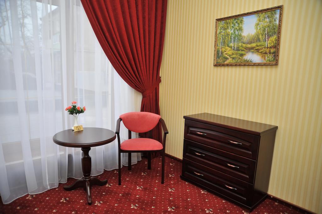 Slava Hotel Zaporizhia Zimmer foto